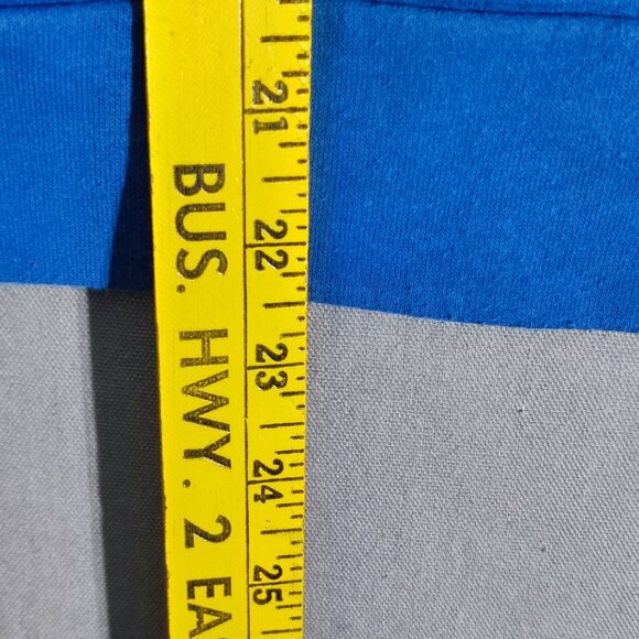 Old Navy Sonic the Hedgehog hoodie boys size XXL (18) blue with graphic design - Picture 11 of 11